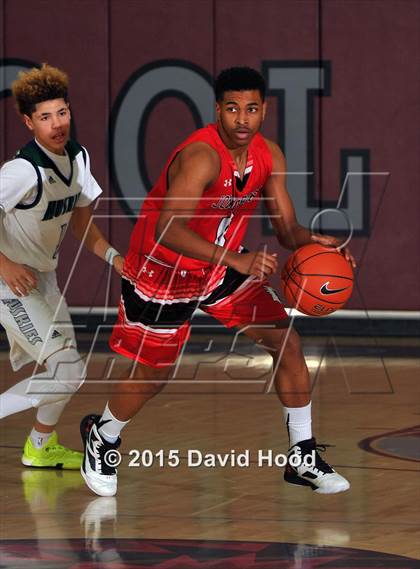 Thumbnail 1 in Jonesboro vs. Chino Hills (MaxPreps Holiday Classic) photogallery.