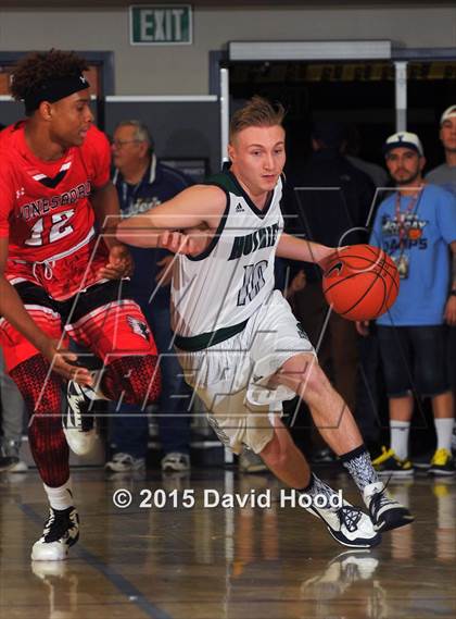 Thumbnail 1 in Jonesboro vs. Chino Hills (MaxPreps Holiday Classic) photogallery.