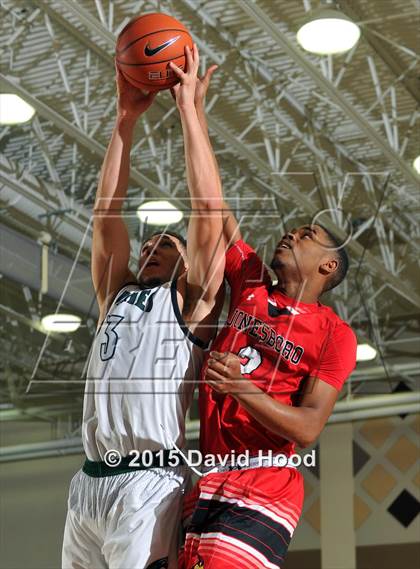 Thumbnail 3 in Jonesboro vs. Chino Hills (MaxPreps Holiday Classic) photogallery.