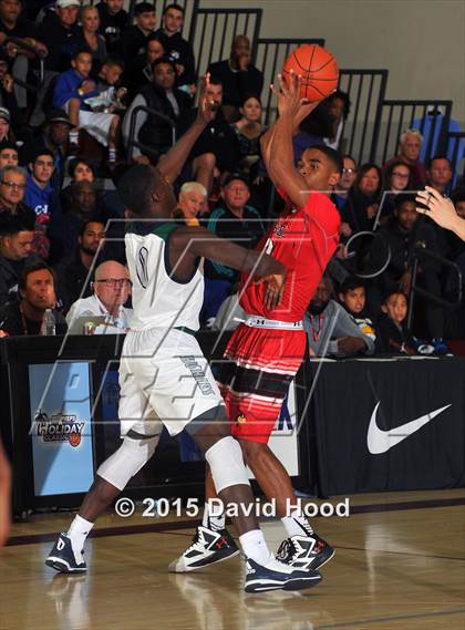 Thumbnail 2 in Jonesboro vs. Chino Hills (MaxPreps Holiday Classic) photogallery.