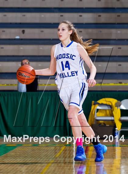 Thumbnail 2 in Hoosic Valley vs. Harpursville (NYSPHSAA Class C Semifinal) photogallery.