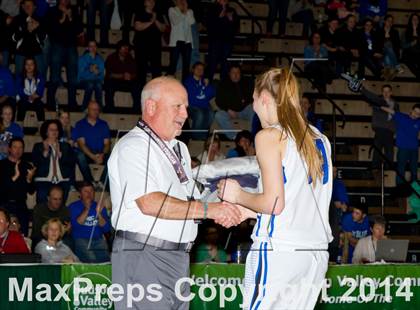 Thumbnail 3 in Hoosic Valley vs. Harpursville (NYSPHSAA Class C Semifinal) photogallery.