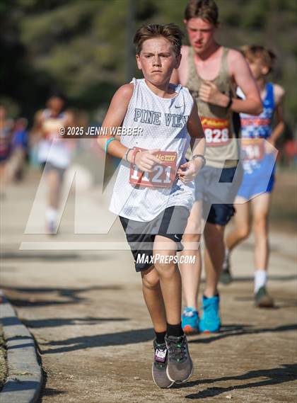Thumbnail 3 in Larry Burgess Invitational photogallery.