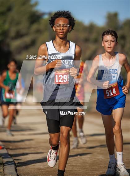 Thumbnail 2 in Larry Burgess Invitational photogallery.