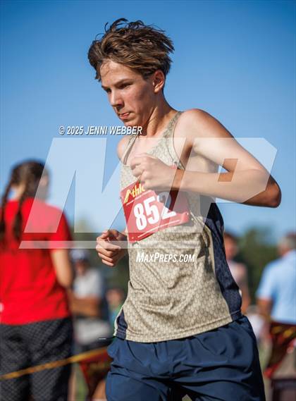 Thumbnail 3 in Larry Burgess Invitational photogallery.