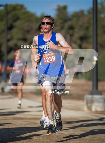 Thumbnail 1 in Larry Burgess Invitational photogallery.