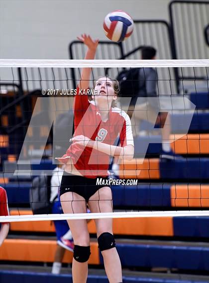Thumbnail 2 in Arbor View vs. Bishop Gorman (NIAA 4A Sunset Region Tournament) photogallery.