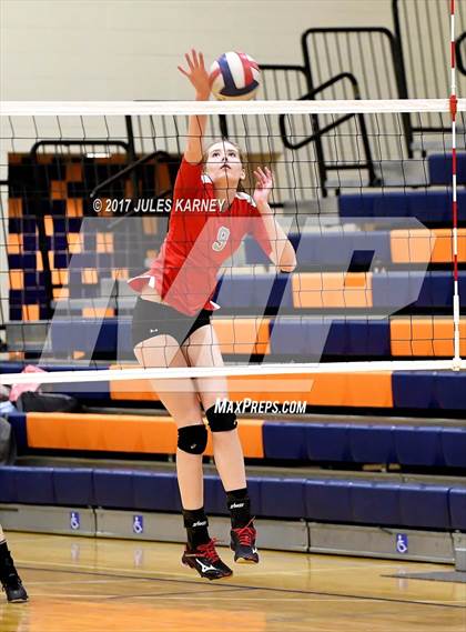 Thumbnail 3 in Arbor View vs. Bishop Gorman (NIAA 4A Sunset Region Tournament) photogallery.