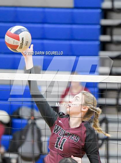 Thumbnail 3 in Desert Mountain vs Dobson (Westwood Tournament of Champions) photogallery.