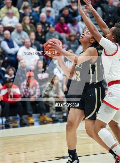 Thumbnail 1 in Fishers vs Noblesville (IHSAA 4A Sectional Semifinal) photogallery.