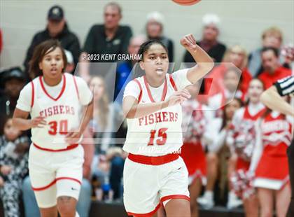 Thumbnail 3 in Fishers vs Noblesville (IHSAA 4A Sectional Semifinal) photogallery.