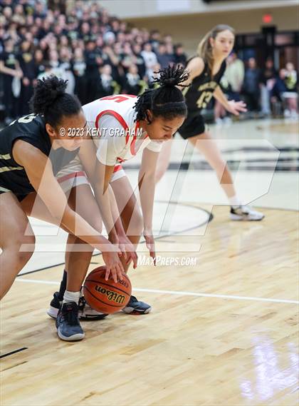Thumbnail 2 in Fishers vs Noblesville (IHSAA 4A Sectional Semifinal) photogallery.