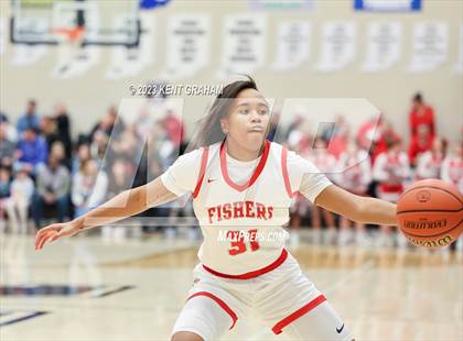 Thumbnail 2 in Fishers vs Noblesville (IHSAA 4A Sectional Semifinal) photogallery.