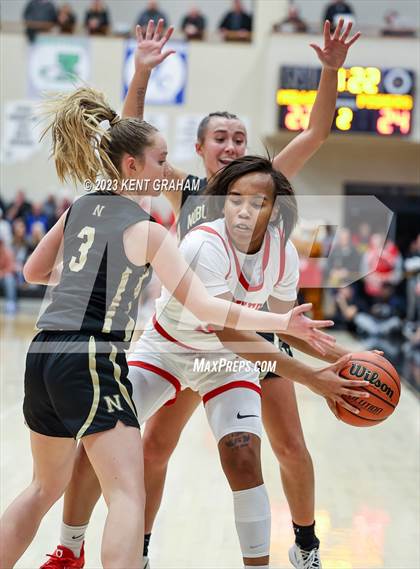 Thumbnail 2 in Fishers vs Noblesville (IHSAA 4A Sectional Semifinal) photogallery.