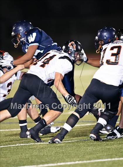 Thumbnail 1 in Wyatt vs. Aledo (4A Region 1 Bi-District Playoffs) photogallery.