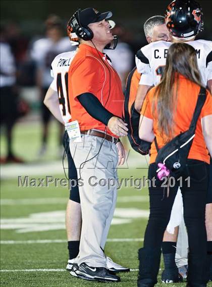 Thumbnail 1 in Wyatt vs. Aledo (4A Region 1 Bi-District Playoffs) photogallery.
