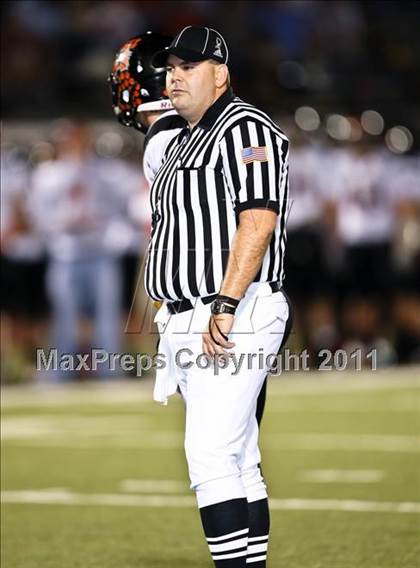 Thumbnail 1 in Wyatt vs. Aledo (4A Region 1 Bi-District Playoffs) photogallery.