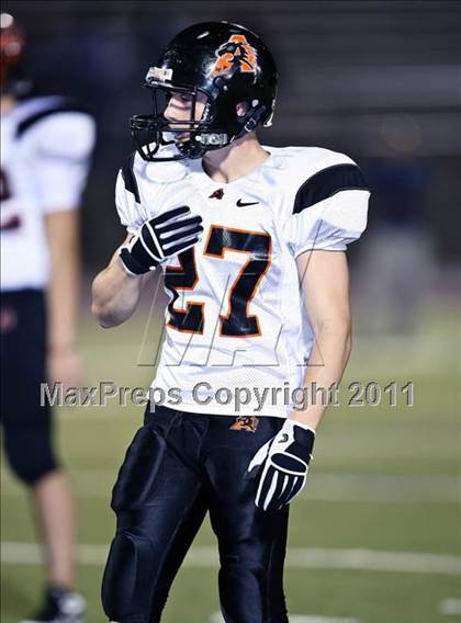 Thumbnail 2 in Wyatt vs. Aledo (4A Region 1 Bi-District Playoffs) photogallery.