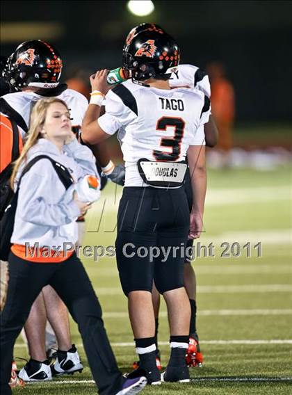 Thumbnail 3 in Wyatt vs. Aledo (4A Region 1 Bi-District Playoffs) photogallery.