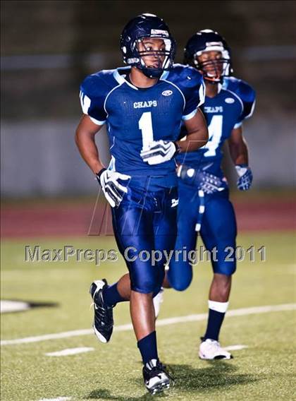 Thumbnail 3 in Wyatt vs. Aledo (4A Region 1 Bi-District Playoffs) photogallery.
