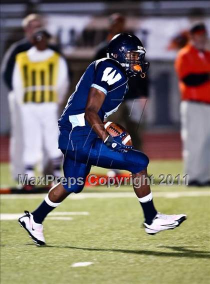 Thumbnail 1 in Wyatt vs. Aledo (4A Region 1 Bi-District Playoffs) photogallery.
