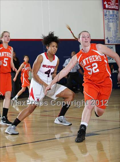 Thumbnail 2 in Poly vs. Bellarmine-Jefferson (CIF SS Playoffs) photogallery.