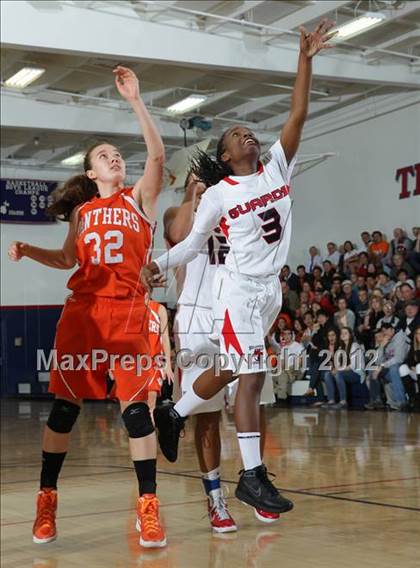 Thumbnail 3 in Poly vs. Bellarmine-Jefferson (CIF SS Playoffs) photogallery.