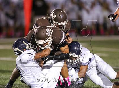 Thumbnail 3 in Loyola @ Crespi photogallery.