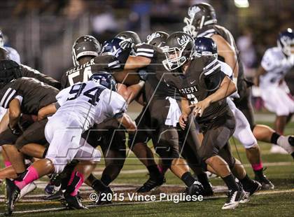 Thumbnail 2 in Loyola @ Crespi photogallery.