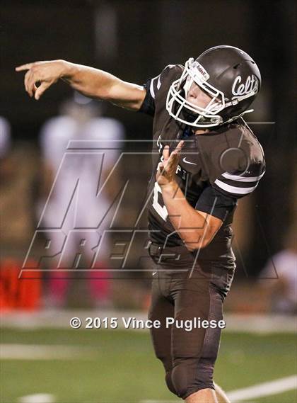 Thumbnail 1 in Loyola @ Crespi photogallery.