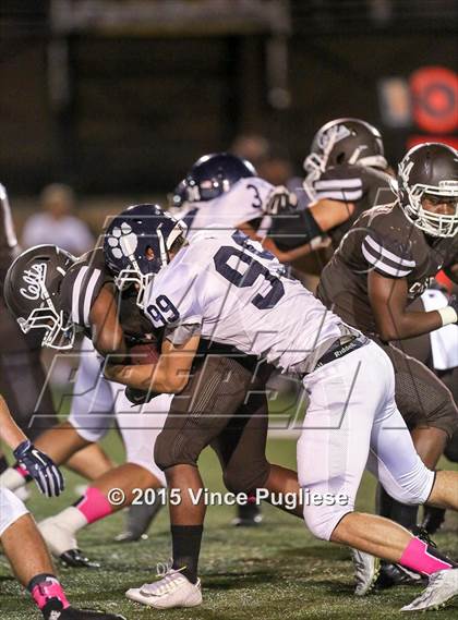 Thumbnail 3 in Loyola @ Crespi photogallery.