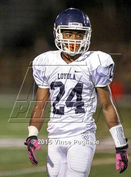 Thumbnail 2 in Loyola @ Crespi photogallery.