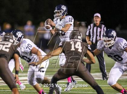 Thumbnail 3 in Loyola @ Crespi photogallery.
