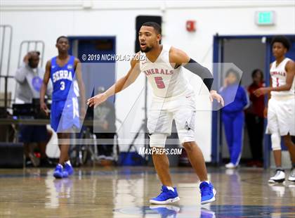 Thumbnail 1 in Serra vs. George Washington Prep photogallery.