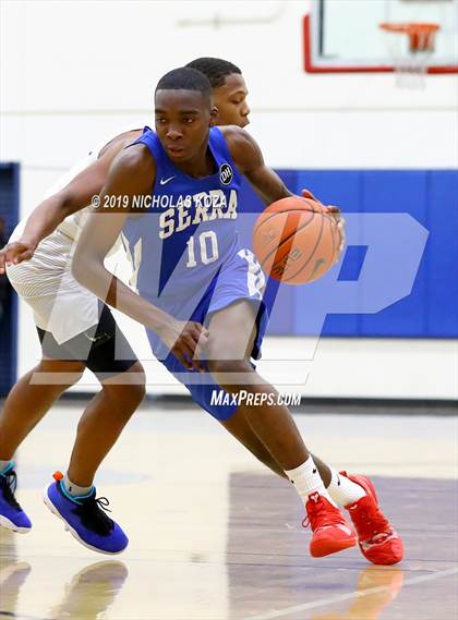 Thumbnail 2 in Serra vs. George Washington Prep photogallery.