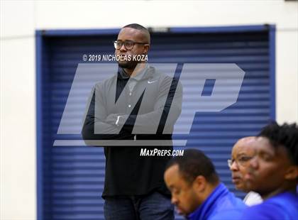 Thumbnail 2 in Serra vs. George Washington Prep photogallery.