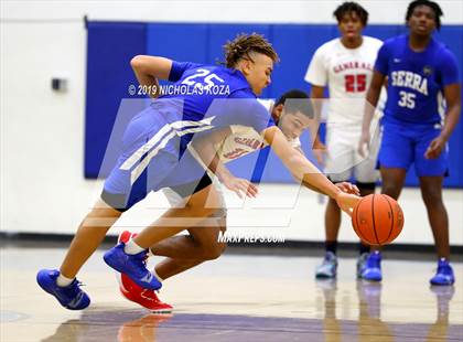 Thumbnail 3 in Serra vs. George Washington Prep photogallery.