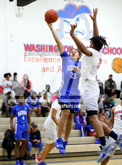 Thumbnail 1 in Serra vs. George Washington Prep photogallery.
