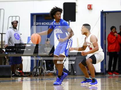 Thumbnail 1 in Serra vs. George Washington Prep photogallery.
