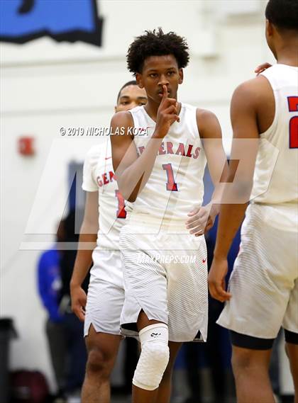 Thumbnail 2 in Serra vs. George Washington Prep photogallery.