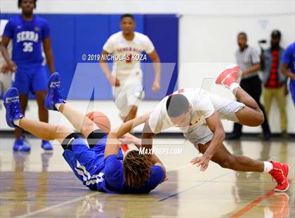 Thumbnail 2 in Serra vs. George Washington Prep photogallery.