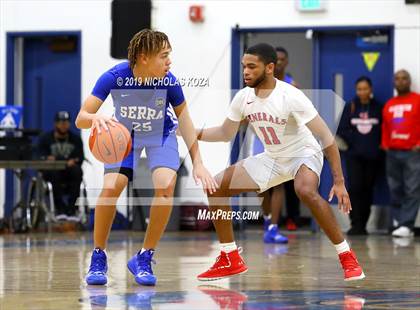 Thumbnail 1 in Serra vs. George Washington Prep photogallery.