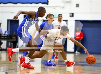 Thumbnail 2 in Serra vs. George Washington Prep photogallery.