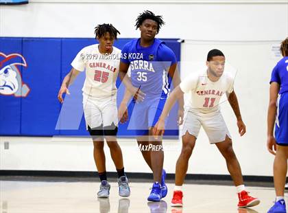 Thumbnail 3 in Serra vs. George Washington Prep photogallery.