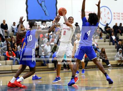 Thumbnail 1 in Serra vs. George Washington Prep photogallery.