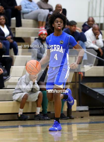 Thumbnail 2 in Serra vs. George Washington Prep photogallery.