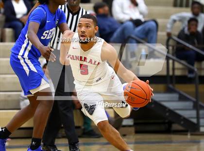 Thumbnail 2 in Serra vs. George Washington Prep photogallery.