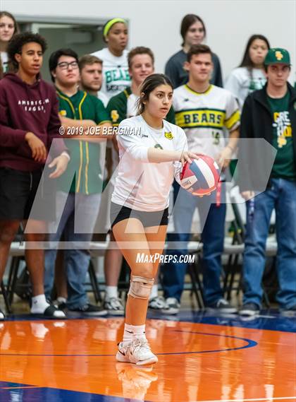 Thumbnail 3 in Kingsburg vs. Sierra Pacific (CIF CS D4 Final) photogallery.
