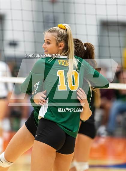 Thumbnail 3 in Kingsburg vs. Sierra Pacific (CIF CS D4 Final) photogallery.