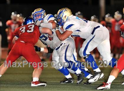 Thumbnail 2 in Los Alamitos vs. Santa Margarita photogallery.